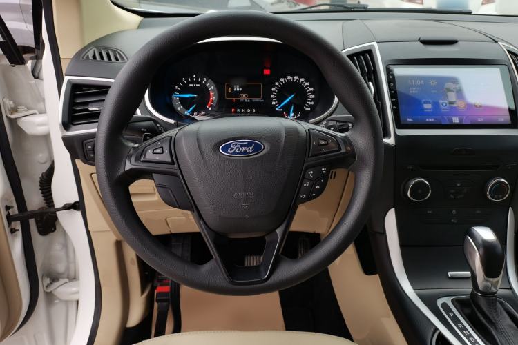 Used Ford Edge 2016 EcoBoost 245 Two-Wheel-Drive Titanium 5-Seater
