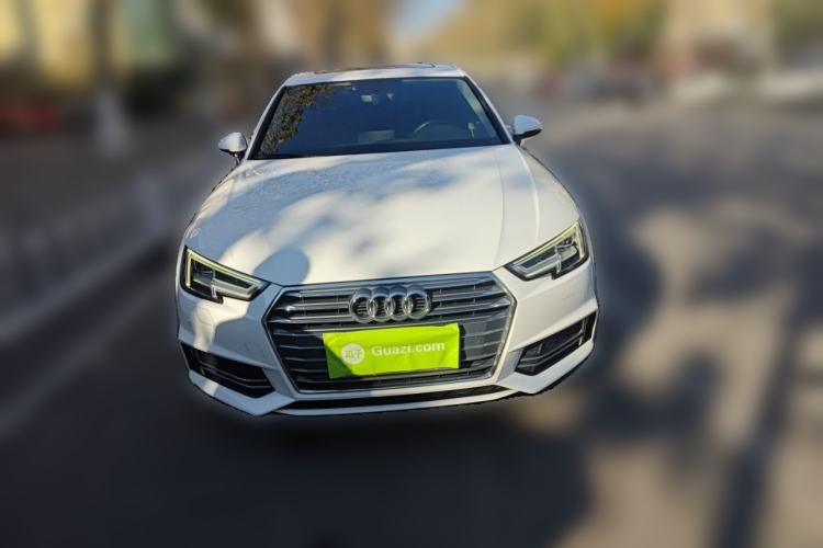Used Audi A4L 2018 30th Anniversary Edition 40 TFSI Fashion Model
