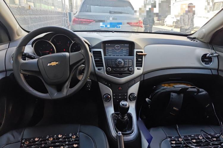 Used Chevrolet Cruze 2013 1.6L SL MT
