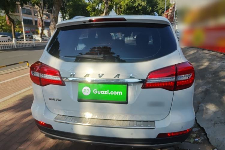 Used Haval H8 2015 2.0T Two-Wheel Drive Luxury Edition
