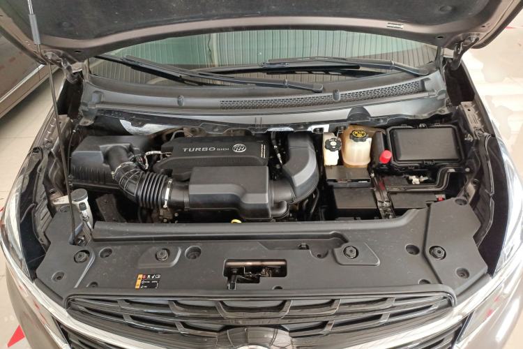 Used Buick GL8 2022 Land Executive Class 652T Prestige Model
