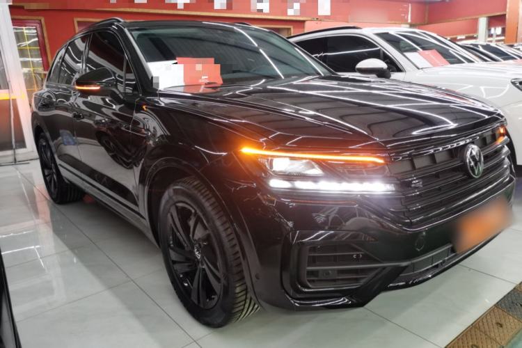 Used Volkswagen Touareg 2022 3.0 TSI Luxury Edition Black Diamond Sport Package