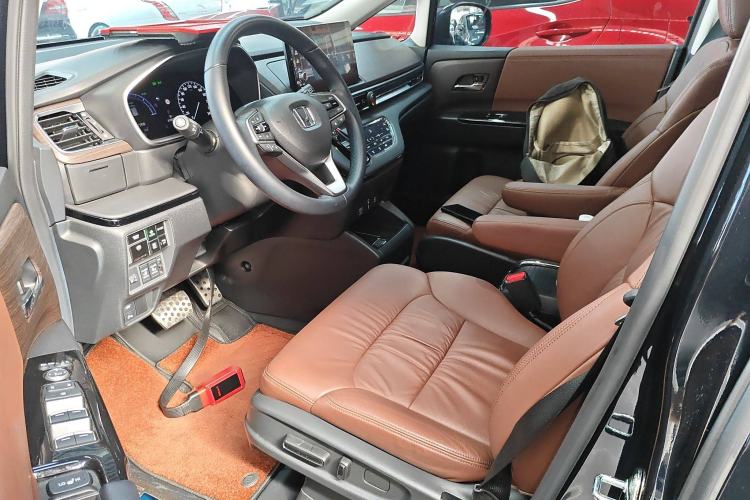 Used Honda Odyssey 2024 2.0L eHEV Sharp·Luxury Edition
