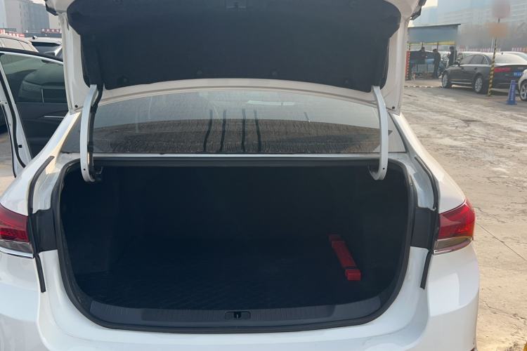 Used Buick GT 2021 Revised Version 1.3T Automatic Mild Hybrid Elite Edition
