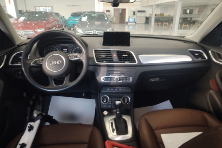 Used Audi Q3 2017 30 TFSI Fashion Model
