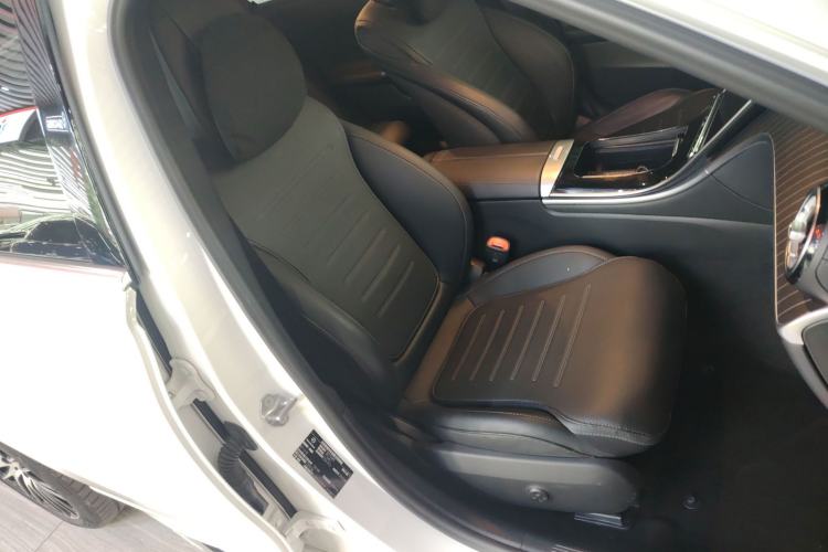 Used Mercedes-Benz C-Class 2023 Restyled C 260 L Sport Edition