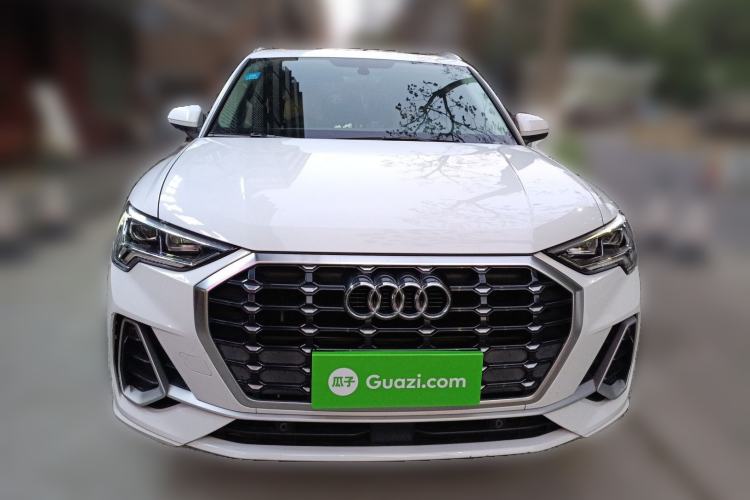 Used Audi Q3 2021 35 TFSI Progressive Dynamic Edition
