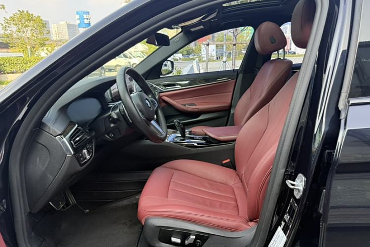 Used BMW 5 Series 2019 530Li Leading Model M Sport Package
