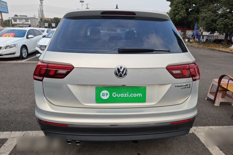 Used Volkswagen Tiguan L 2020 330TSI Automatic Two-Wheel Drive Panoramic Comfort Edition China VI Standard
