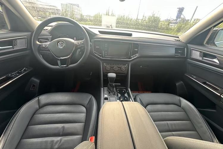 Used Volkswagen Teramont 2019 330TSI Two-Wheel-Drive Luxury Edition China VI Standard
