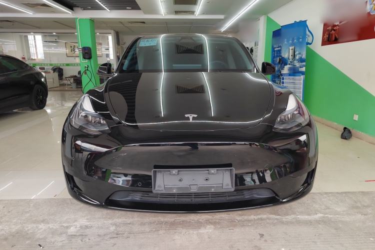 Used Tesla Model Y 2023 Rear-Wheel-Drive Version
