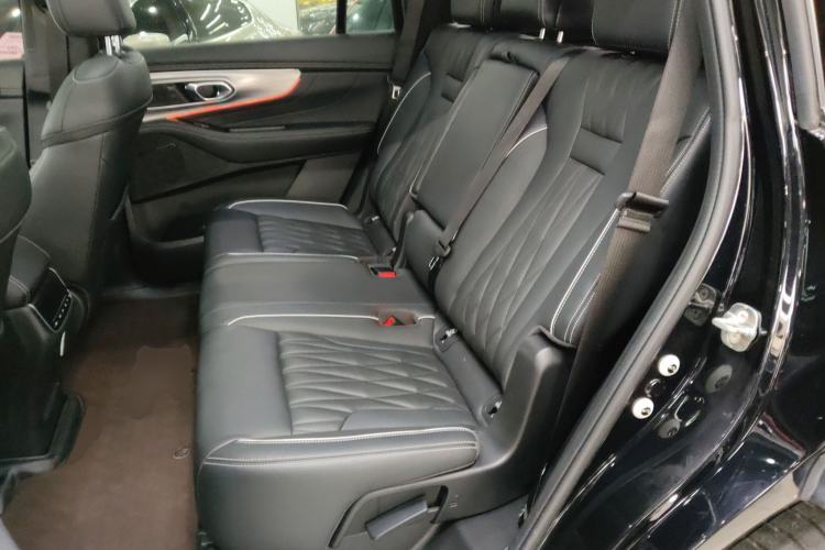 Used GAC Trumpchi GS8 2022 Linghang Series 2.0 TGDI Two-Wheel-Drive Luxury Smart Connectivity Version (7 Seats)
