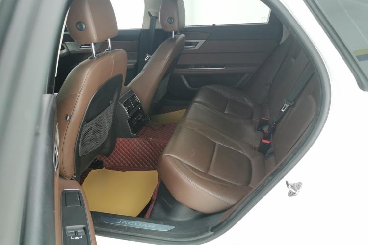 Used Jaguar XFL 2018 XFL 2.0T 250 PS Luxury Edition
