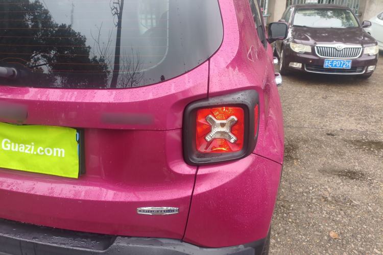 Used  Renegade 2017 180T Automatic Jingneng Edition