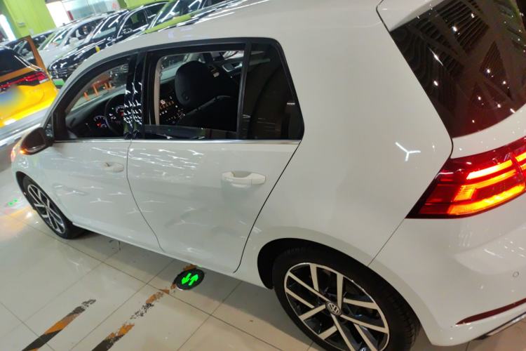 Used Volkswagen Golf 2020 280TSI DSG Comfort Version
