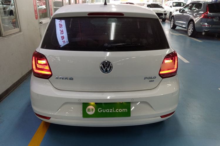 Used Volkswagen Polo 2016 1.6L Automatic Comfort Model
