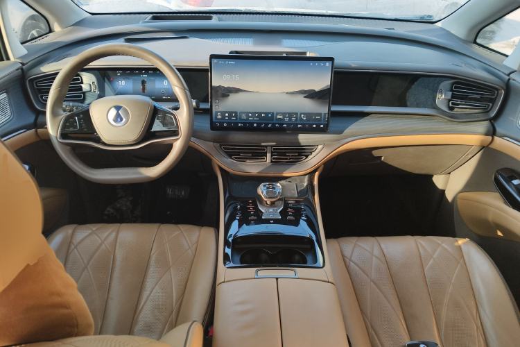 Used Denza D9 2022 DM-i 970 Four-Wheel Drive Flagship Model