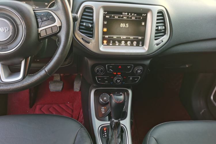 Used  Compass 2017 200T Automatic Family Enjoyment Four-Wheel Drive Edition
