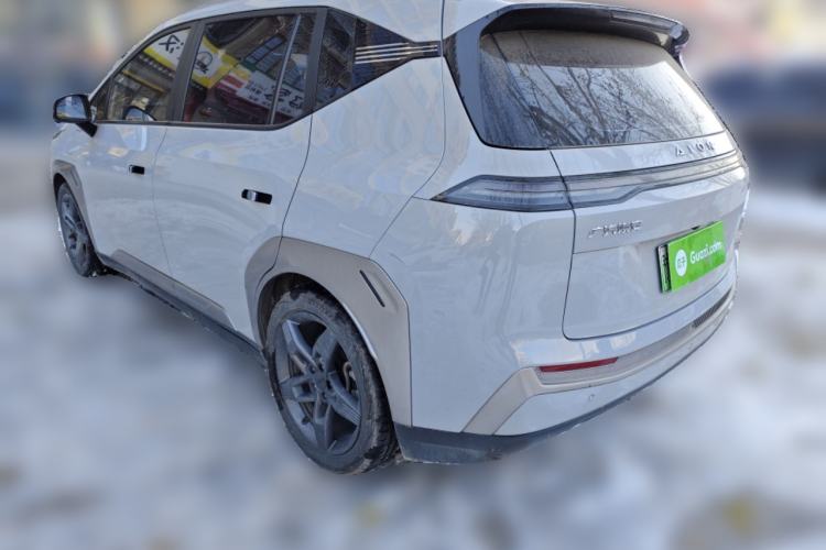 Used AION Y 2022 Plus 70 Tech Edition