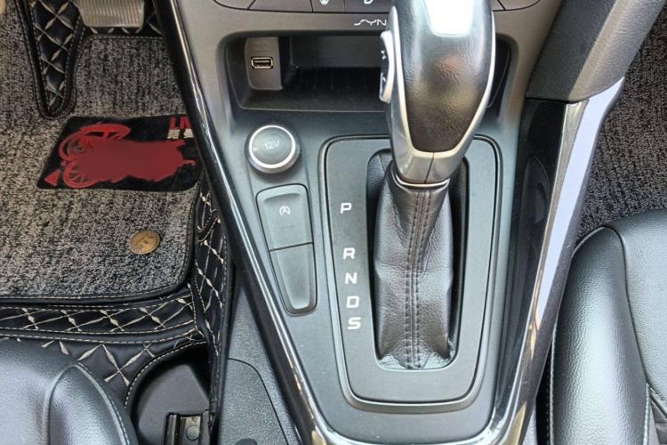 Used Ford Focus 2017 Sedan EcoBoost 180 Automatic Elite Model
