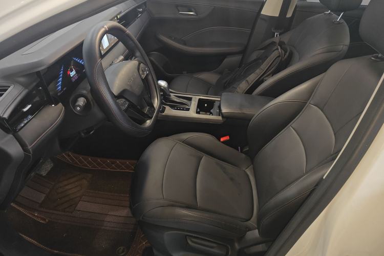 Used Roewe i5 2023 1.5L CVT Luxury Edition