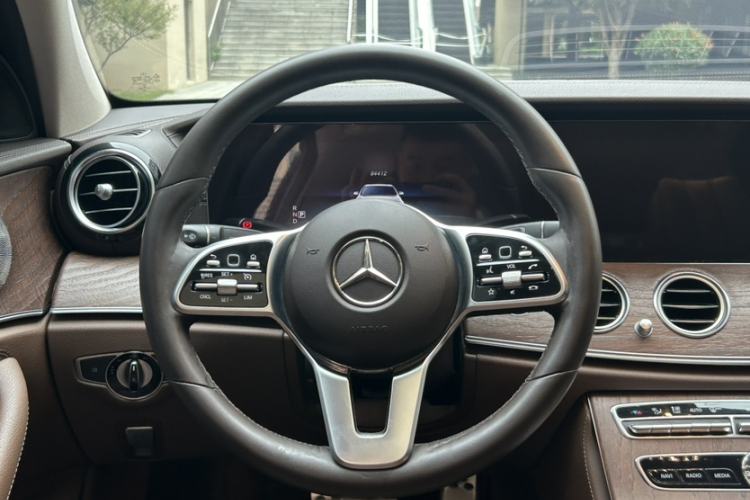 Used Mercedes-Benz E-Class 2019 E 200 L