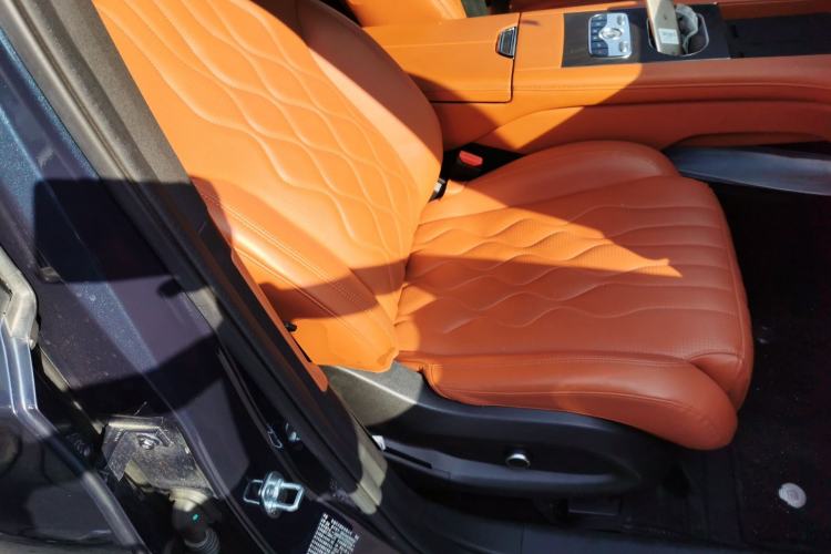 Used  Lanyue C-DM 2025 180 Ultra-Long Range Ultra All-Wheel Drive 6-Seater
