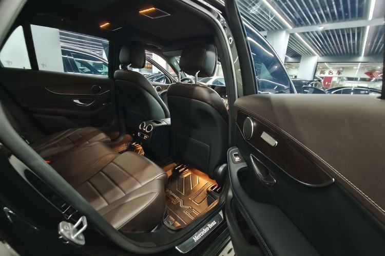 Used Mercedes-Benz GLC 2020 Facelifted GLC 260 L 4MATIC Dynamic Edition
