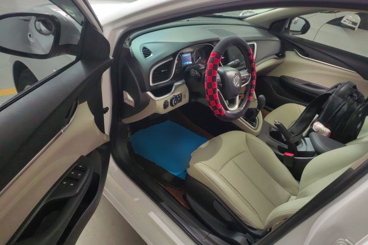 Used Buick GT 2018 15T Dual-Clutch Elite Model China V Standard
