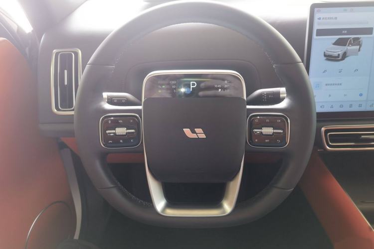 Used Li Auto L7 2023 Pro Model
