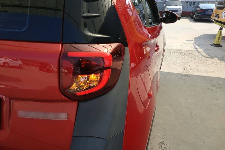 Used Chery Little Ant 2021 200 000-Yuan Ant Fan Edition Talent Version NMC Battery 301 km
