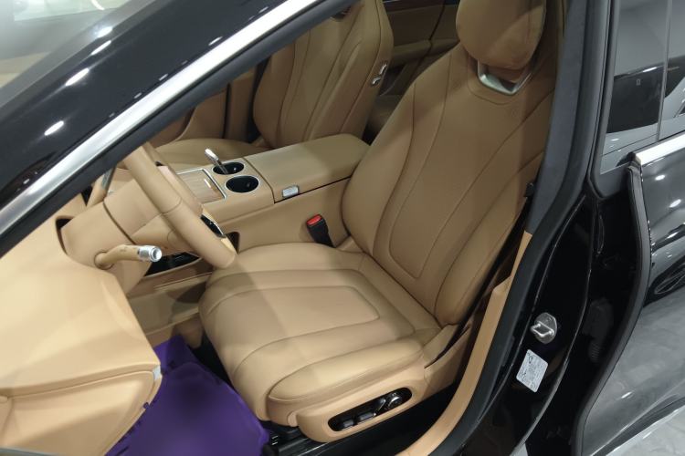 Used Hima Luxeed R7 2024 All-Electric 736 km Ultra
