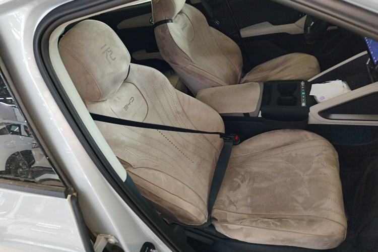 Used BYD Yuan UP 2025 Intelligent Driving Version 401 KM Dynamic Edition