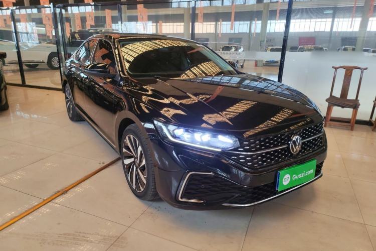 Used Volkswagen Passat 2023 330TSI Starry Elite Edition