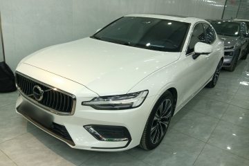 Used Volvo S60 2024 B4 Zhiyuan Luxury Edition