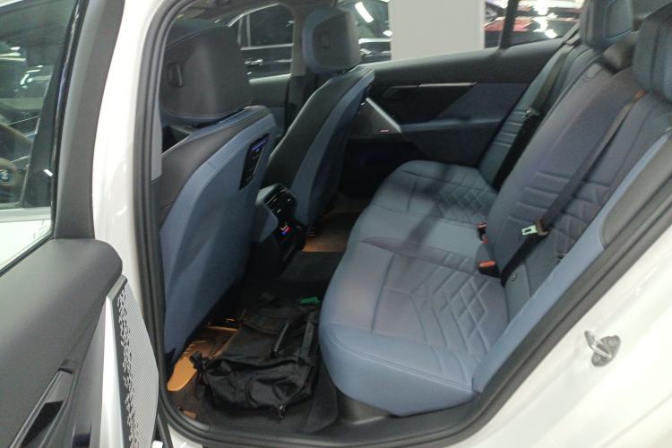 Used BMW i5 2024 eDrive 35L Prestige Luxury Package