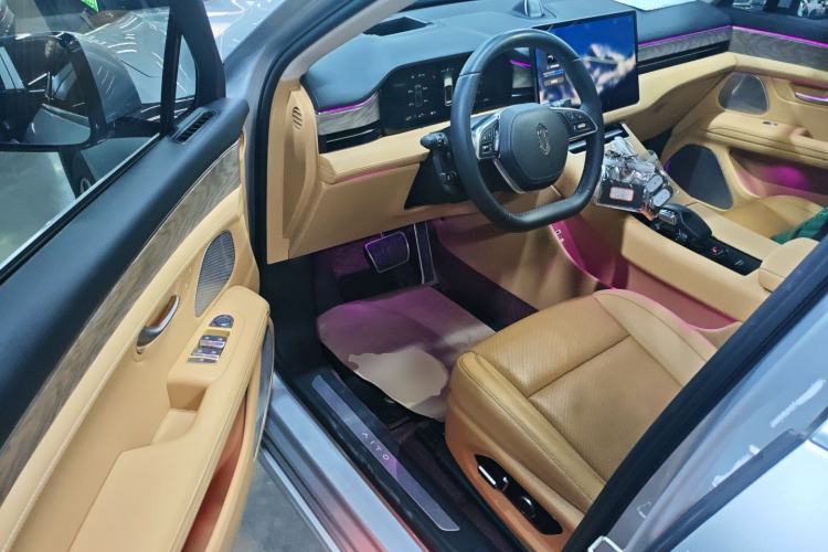 Used Hima AITO M5 2022 Extended-Range Four-Wheel Drive Performance Version
