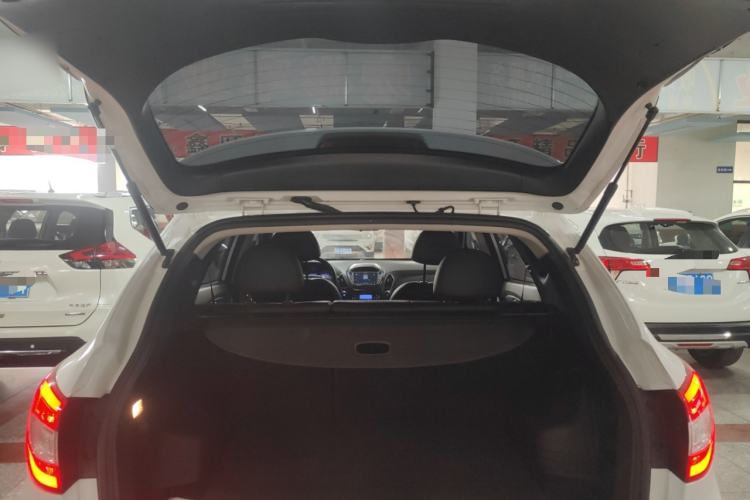 Used Hyundai ix35 2013 2.0L Automatic Two-Wheel Drive Smart GLS China IV Standard
