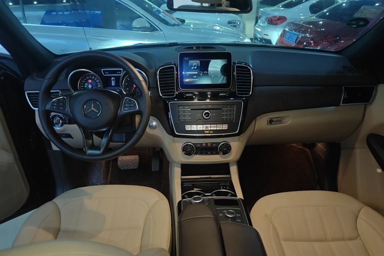 Used Mercedes-Benz GLE 2017 GLE 320 4MATIC Dynamic Model