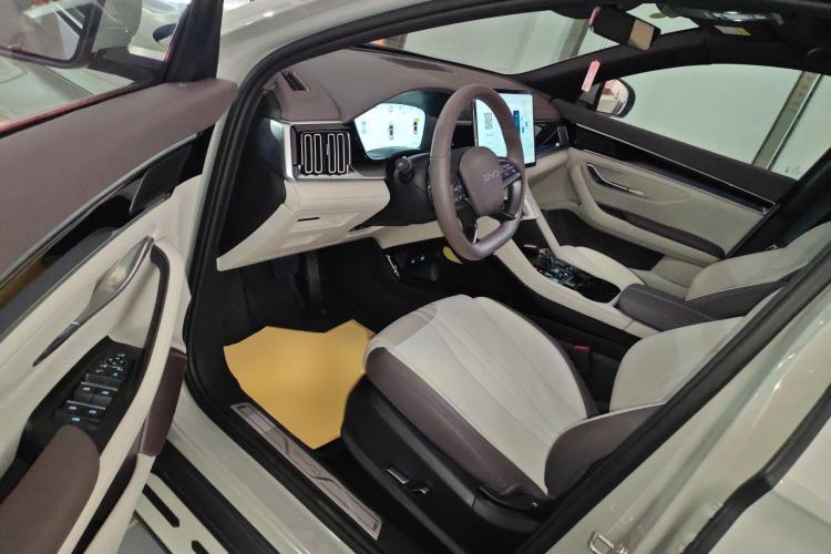 Used BYD Song PLUS New Energy 2025 DM-i 160KM Flagship Model
