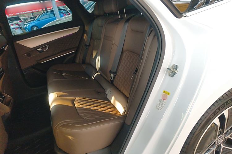 Used BYD Han 2023 EV Champion Edition 605KM Front-Drive Premium Model
