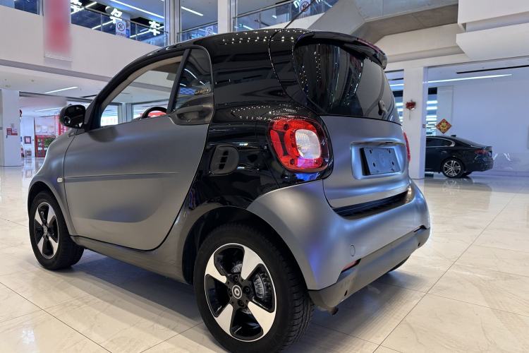Used  fortwo 2018 1.0L 52kW Hardtop Passion Edition China V Standard
