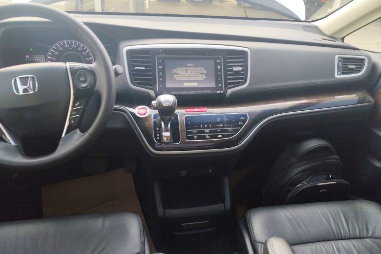 Used Honda Odyssey 2017 2.4L Supreme Edition
