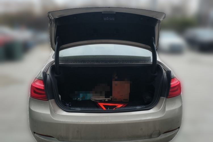 Used BMW 3 Series 2017 318Li Fashion Model
