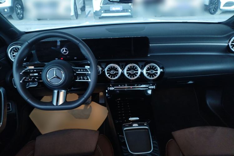 Used Mercedes-Benz A-Class 2025 A 200 L Fashion Model