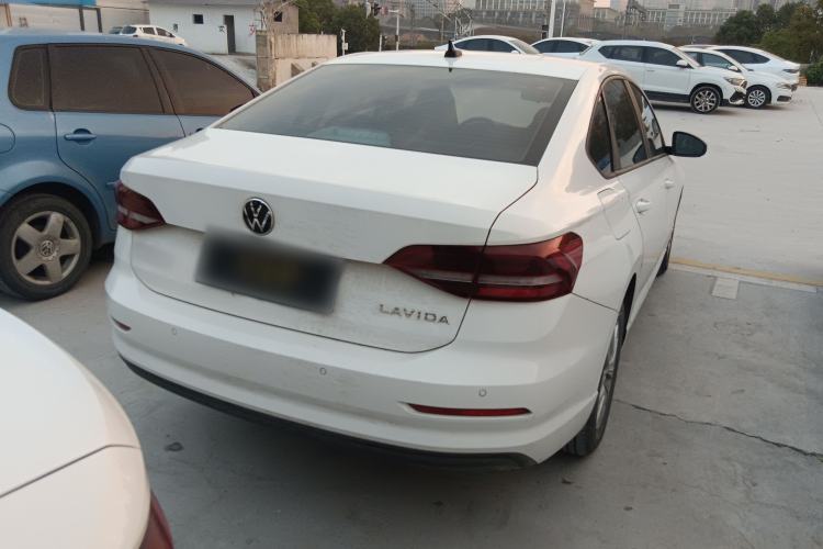 Used Volkswagen Lavida 2022 1.5L Automatic Fashion Edition
