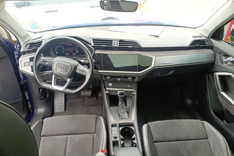 Used Audi Q3 2019 40 TFSI Fashion Dynamic Model