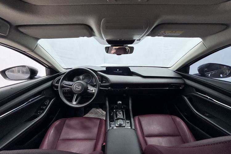 Used Mazda Mazda 3 Axela 2023 2.0L Automatic ZhiZhen Edition
