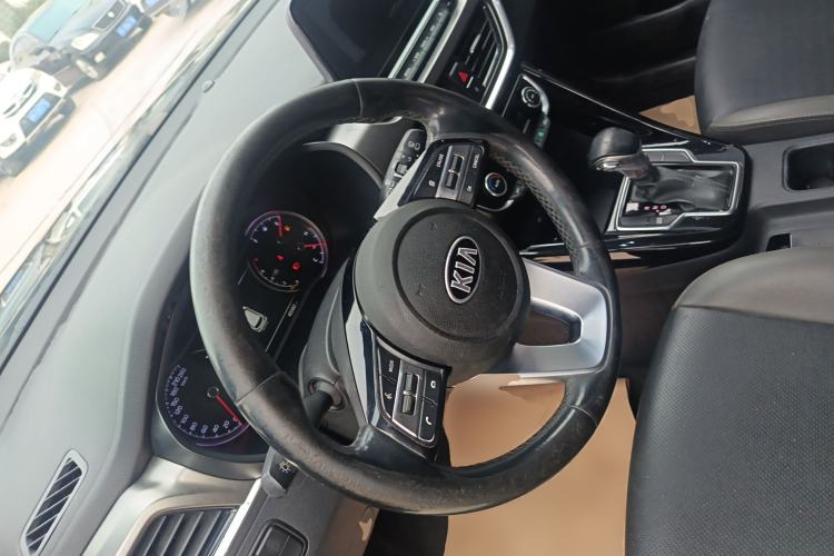 Used Kia Sportage R 2018 2.0L Automatic Smart Luxury Version China V Standard