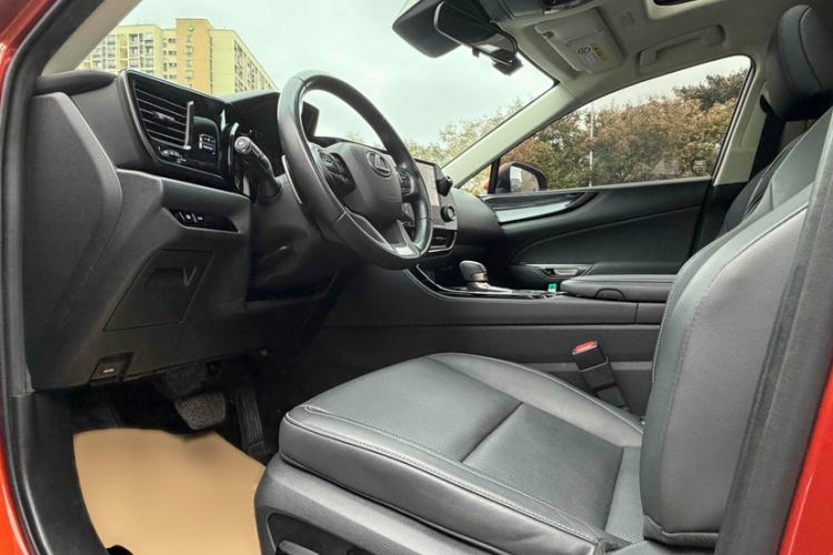 Used Lexus NX 2022 350h Front-Wheel-Drive Innovation Edition
